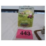 1/64 Balzer Manure Spreader