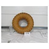2007 Large Wreath Basket With Liner 18 1/2 Wide