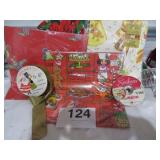 Vtg Christmas Paper And Ribbon