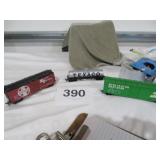 Tyco Ho Scale Burlington Boxcar /Others