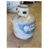 Blue Rhino 15 Pound Propane Tank Full