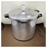 Preston 23 Quart Pressure Cooker