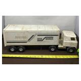 Flat Nose International Truck and Box Trailer