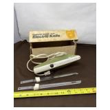 Hamilton Beach Electric Knife, All in Box