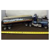 Silver Knight Semi with Tanker Trailer