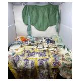 Aprons, Kitchen Towels and Pot Holder