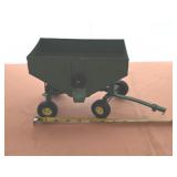 John Deere Gravity Feed Wagon