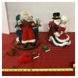 Battery Operated Santa and Mrs. Claus