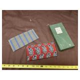 Fabric-Covered Textile Accessory Set Features