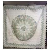 Giant Dahlia Patchwork Quilt measures 78 x 78