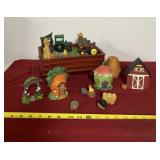 Farm Scene and Wagon Decor