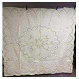 Scalloped Central Flower Medallion Pale Yellow