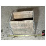 16x12 Canada Dry Wooden Box