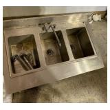 Stainless Steel Three Compartment Sink Measures