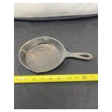 Wagner Ware Cast Iron 6 inch Skillet