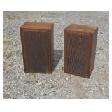 KLH model 23 25.5" X14.5" stereo speakers from