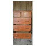 Reddish-Brown Chest of Drawers 30.5x19x50