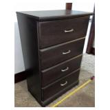4 Drawer Dresser16.25 x 29.25 x 42 inches
