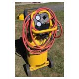DeWalt model D55168  15 gallon 200 PSI upright