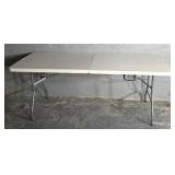 6 ft plastic folding table