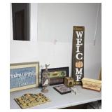 Home decor welcome sign Birdcage with bird tissue