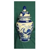 Seymoreman large Ginger vase with rooster &  lid
