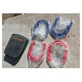 New horseshoe throwing set