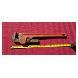 Heavy-duty Pipe Wrench
