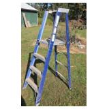5 ft Aluminum Step Ladder