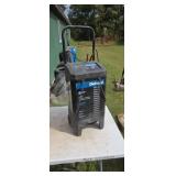 Die Hard 200 AMP Battery Charger works