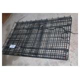 WIRE PET KENNEL