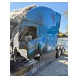 2017 Frgt Cascadia 1FUJGLDR8HLHX1404 Burned