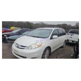 2008 TOYT SIENNA 5TDZK22C48S191063 #81