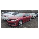 2014 TOYT CAM 4T1BF1FK8EU800725 KEY 88/RBLT SAL