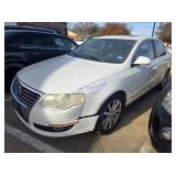 2010 VW Passat WVWJK7AN6AE055977 key,runs/drives