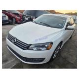 2013 VW Passat 1VWBP7A31DC011967 key,runs/drives