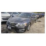 2015 Niss Altima 1N4AL3AP1FN324701