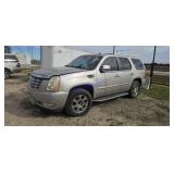 2007 Cadillac Escalade 1GYEC63887R262544 Has key s