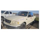 2001 Ford F-150 1FTRW07L01KE30820 Unlicensed Drive