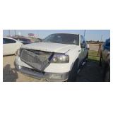 2004 Ford F-150 1FTPW12524KB80006 Abandoned