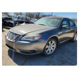 2013 CHRY 200 1C3CCBAB1DN761083 NO KEY