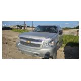 2011 Chevrolet Tahoe 1GNSKBE05BR119241 Abandoned