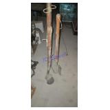 Fire maintaining tools