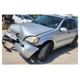 2004 MERZ M1350 4JGAB57E34A497165 NO KEY
