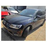 2018 VW Tiguan 3VV1B7AXXJM020839 key,112K miles