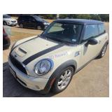 2010 Mini Cooper WMWMF7C58ATW89752 Key,Run,Drives