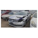 2012 VW Passat Se 1VWBH7A34CC077232 Key, ACCIDENT