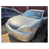 2002 Toyt Camry 4T1BE32KX2U636104 Key