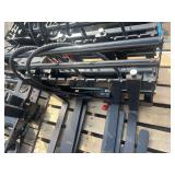 Future FT-CYHC Mini Skid Steer Side Shift Fork - 200kg Capacity, 760mm Length