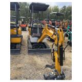 AGT XZ20R Mini Excavator - RATO 23HP 16.8KW Gas, 2 Cylinder w/ Side Swing & EPA